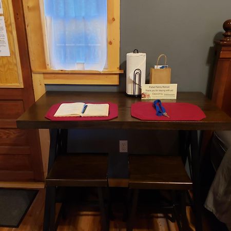 Acorn Cottage At Hocking Vacations Logan Εξωτερικό φωτογραφία