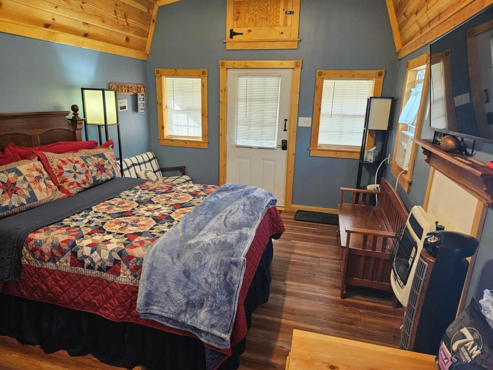 Acorn Cottage At Hocking Vacations Logan Εξωτερικό φωτογραφία